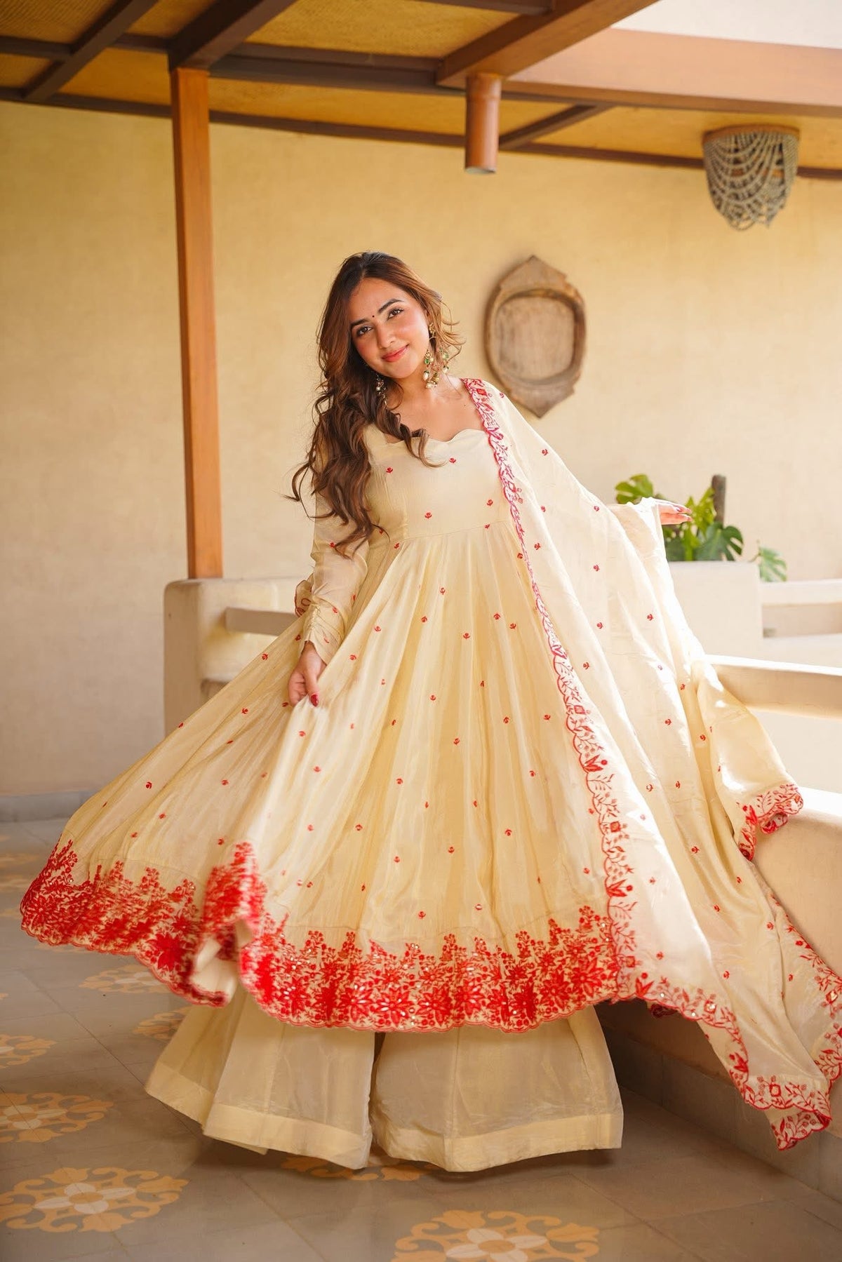 Avira's Elegant Ivory Base with Red Floral Detailing Anarkali Suit Set