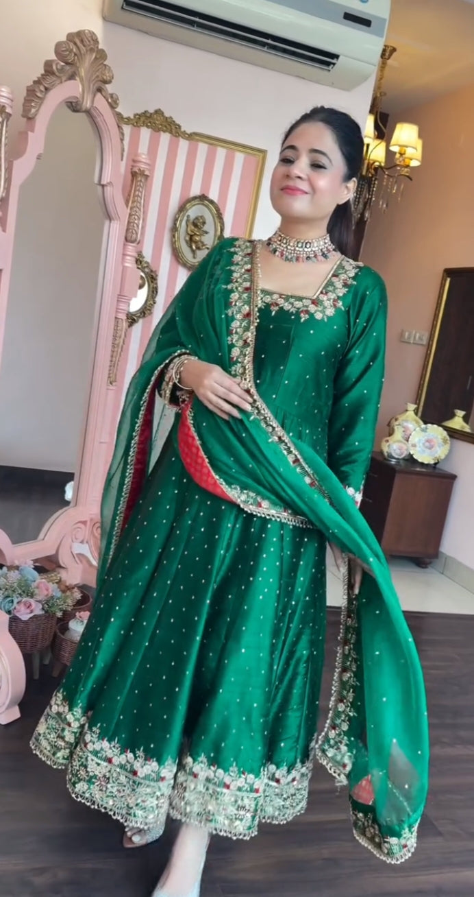 Prachi Green Havy Vichitra Royal Elegant Suit Set