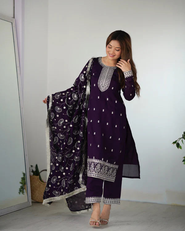 Liksha's Premium Quality Suit Set