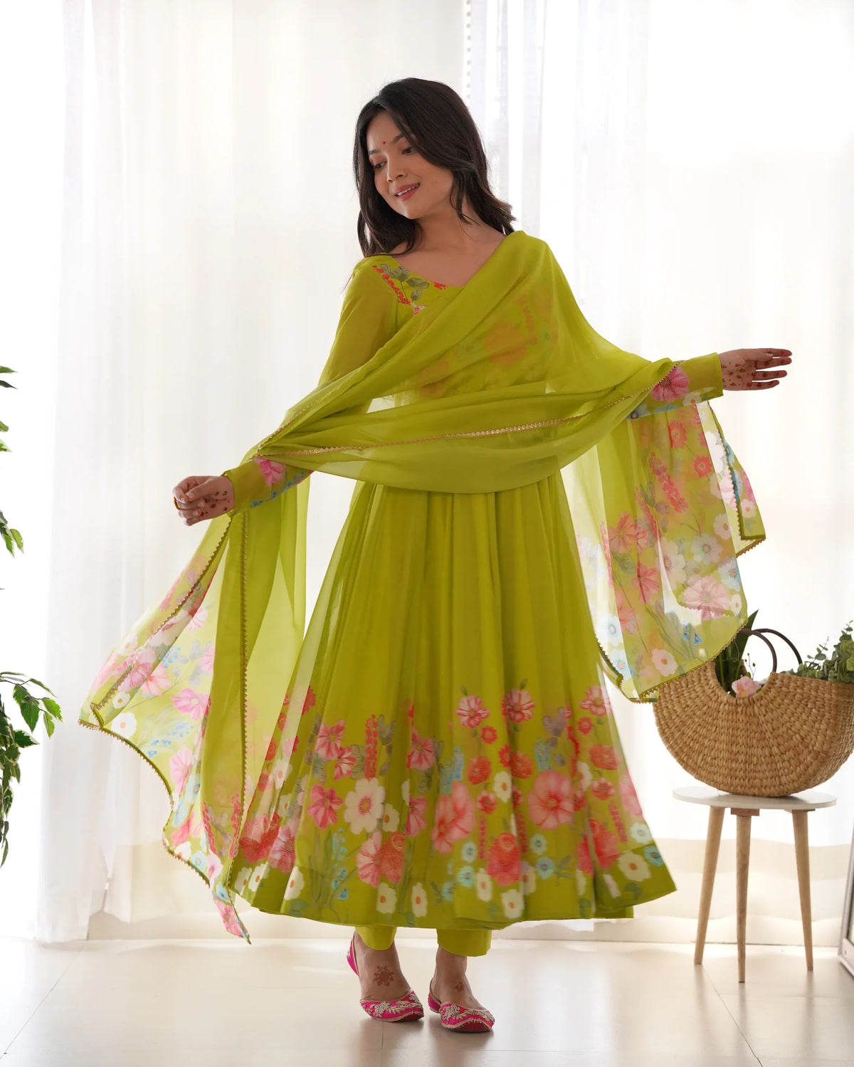 PRINTED ORGANZA ANARKALI SUIT SET WITH JARI WORK
