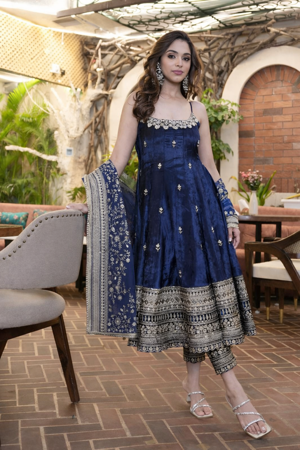Alveera Premium Quality Anarkali Suit Set with Color
