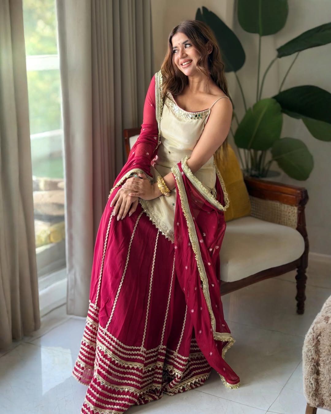 Muskata Skirt Set