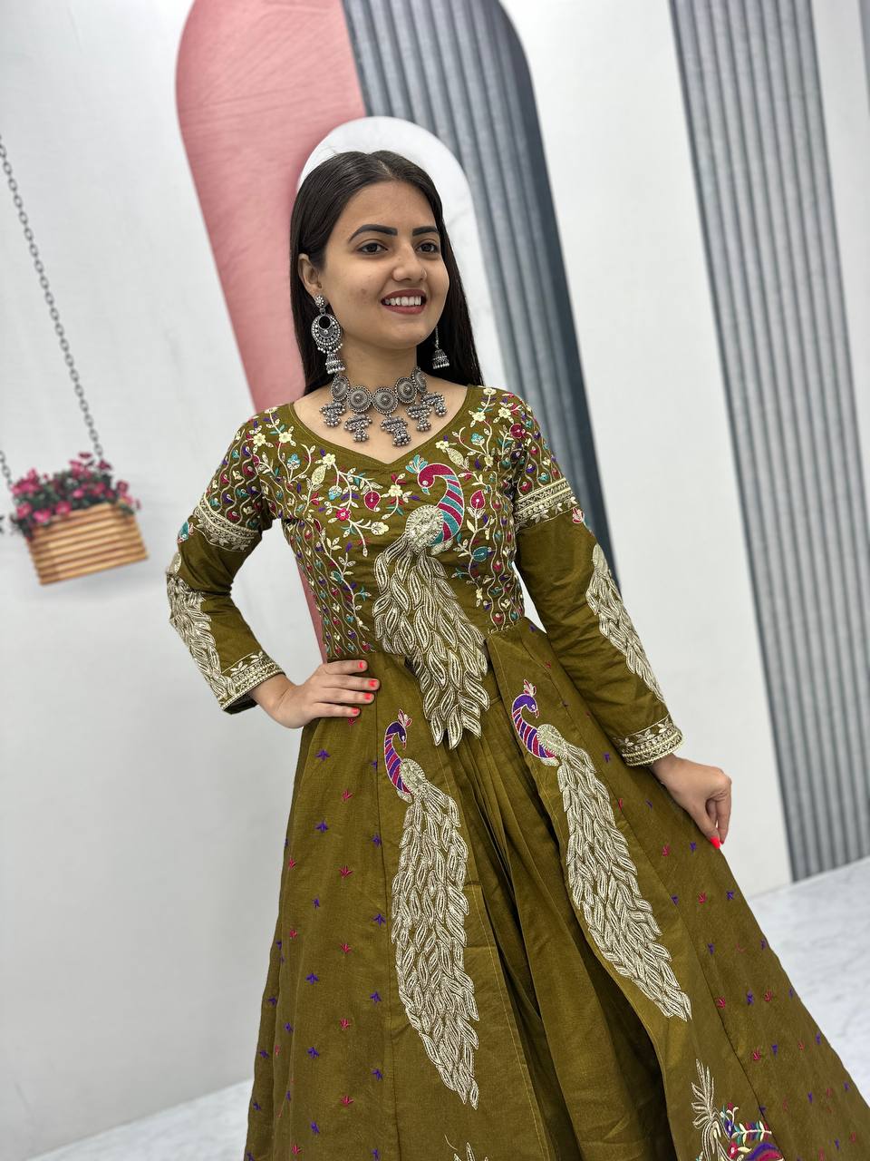 Premium Quality Heavy Traditional Crop Top with Shrug