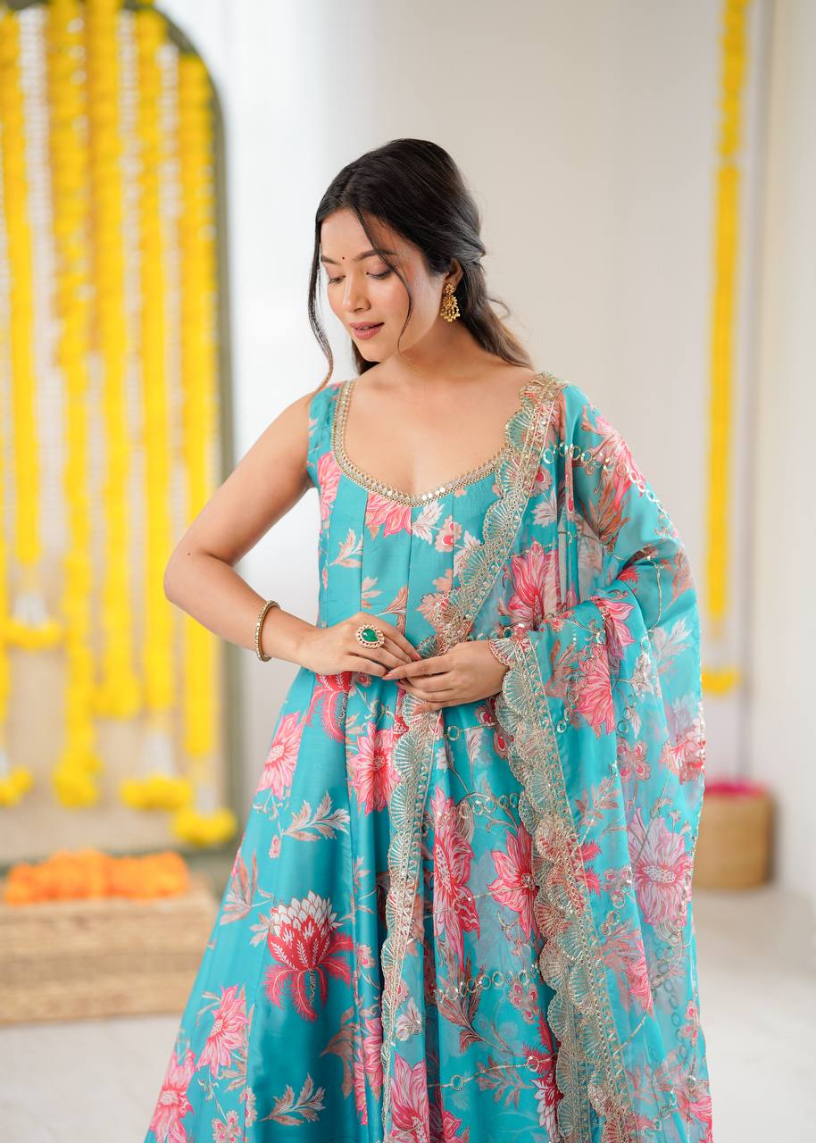 Hemaxi's Floral Print Straight Kali Cut Anarkali Suit